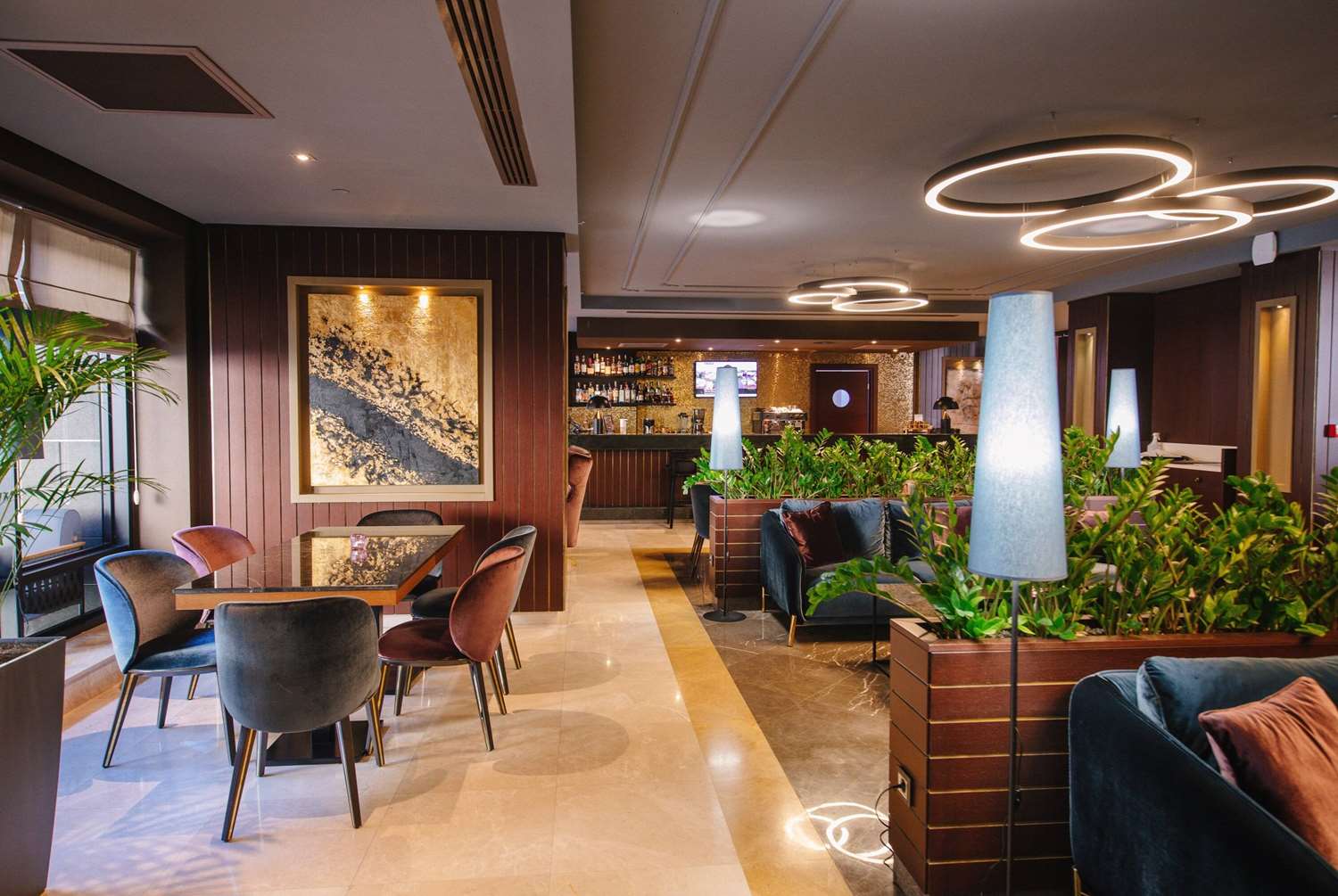Wyndham Grand Tbilisi 43/53