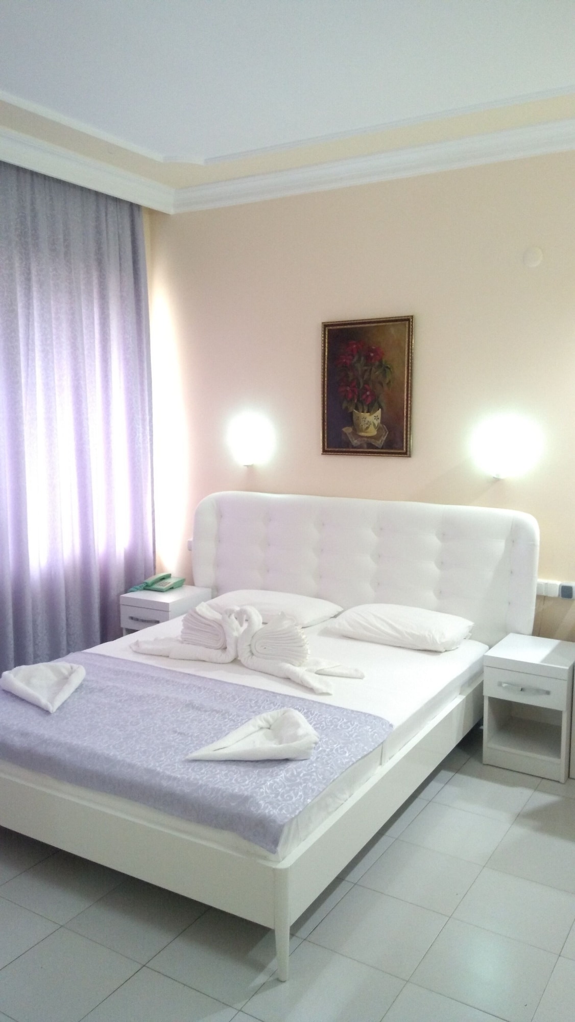 Room, Triple