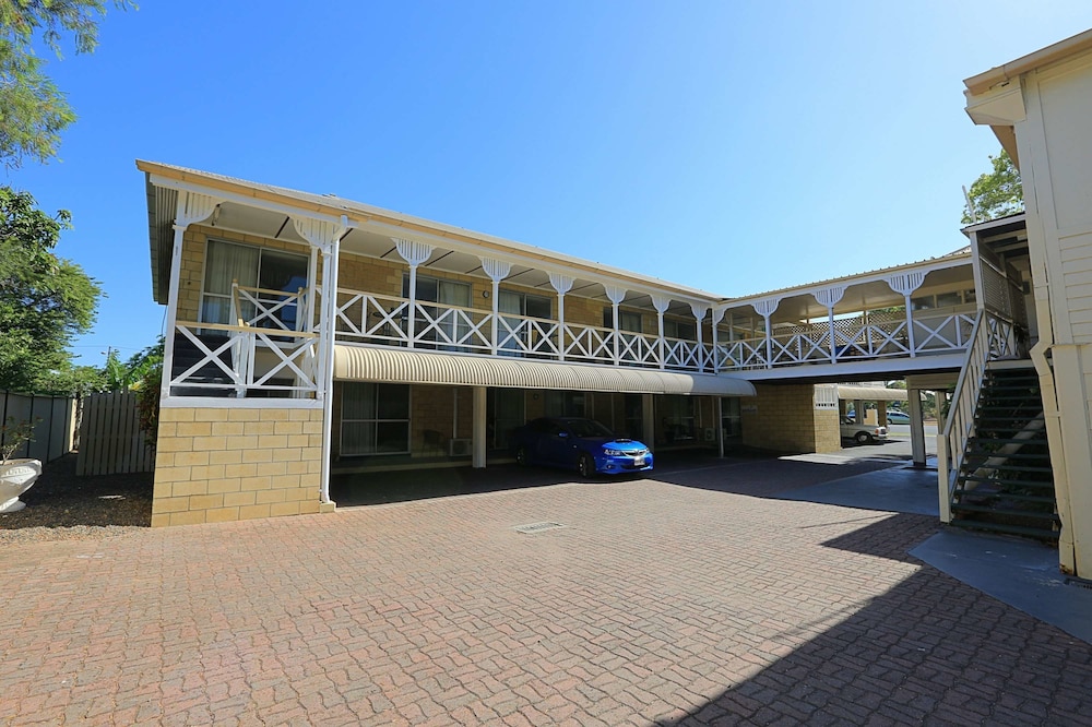 ALEXANDRA PARK MOTOR INN 55/65