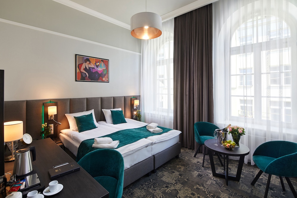 Hotel Estera 16/62
