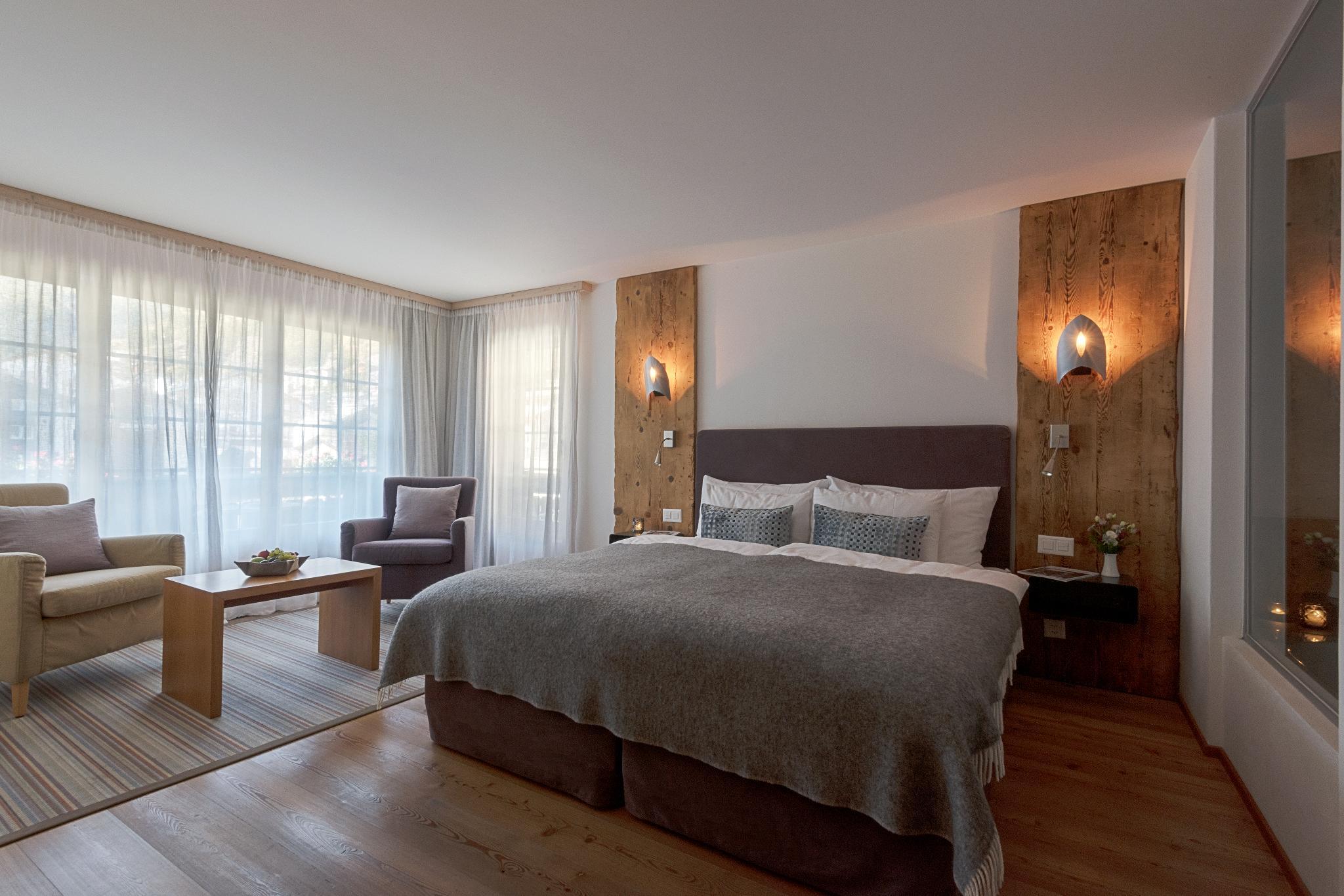 Alpine, Junior Suite, Double Bed, Mountain View