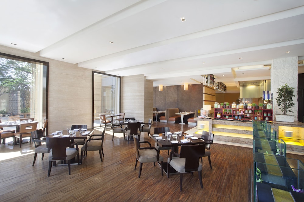 Hyatt Regency Pune Hotel and Residences 55/79