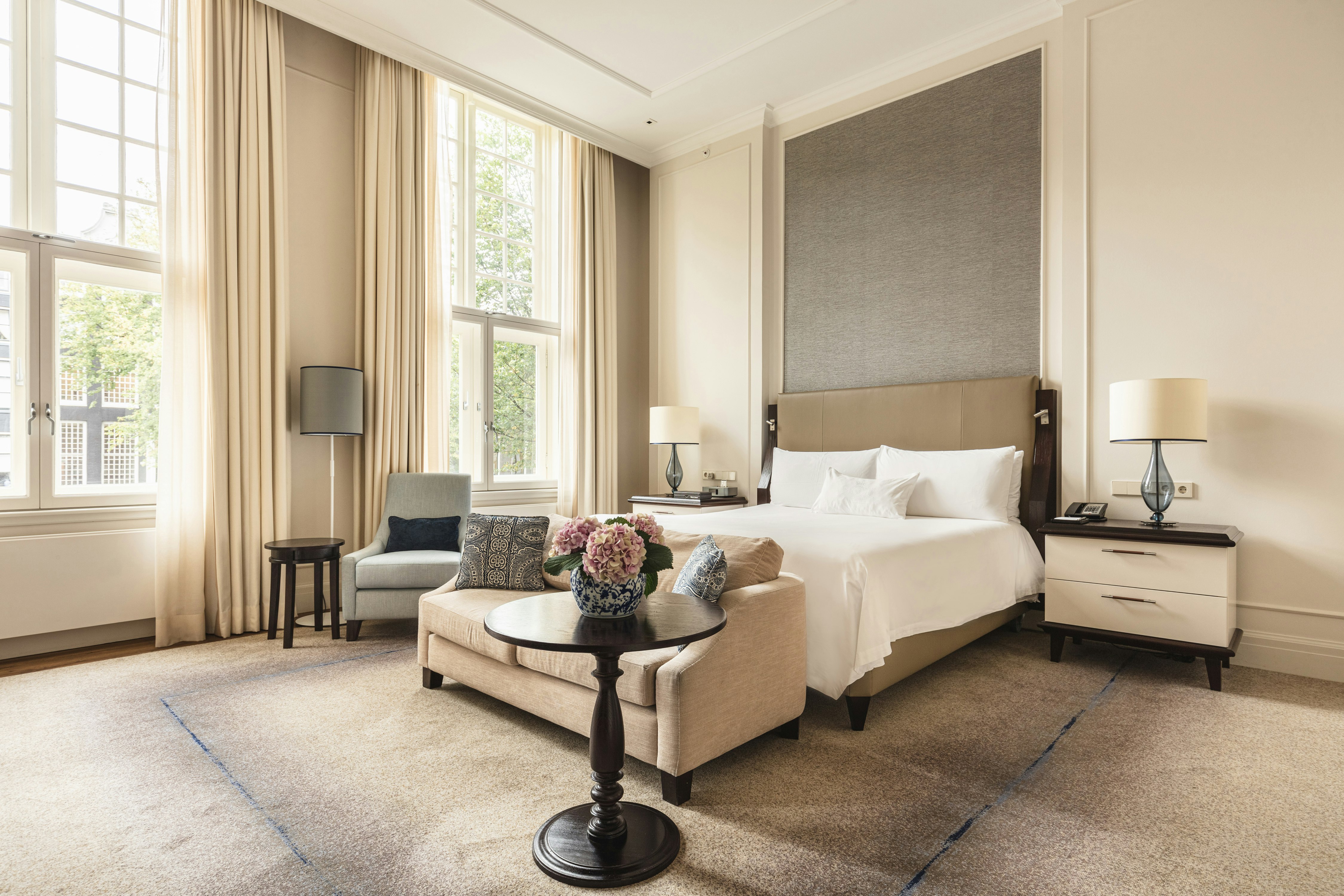 Waldorf Astoria Amsterdam 13/95