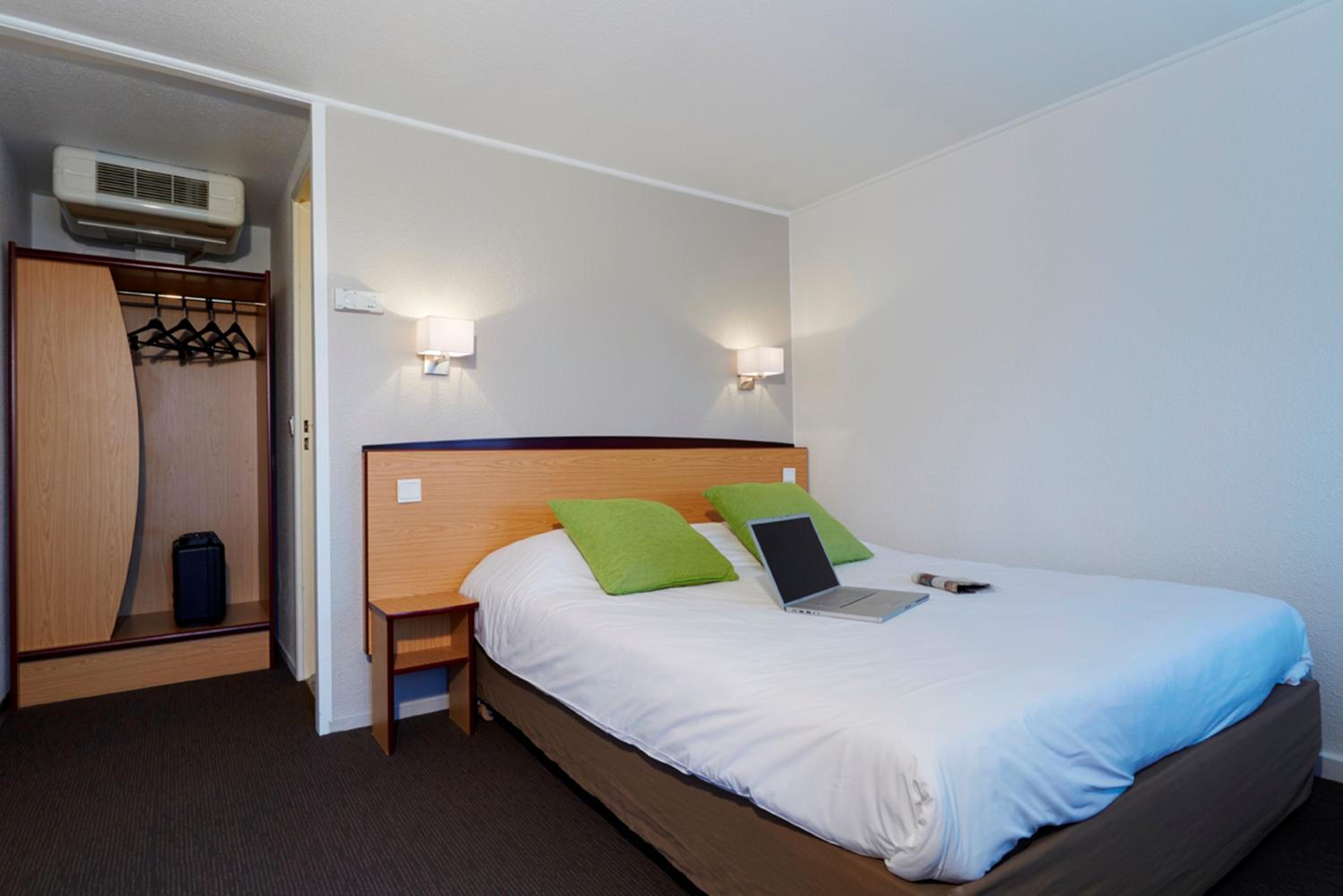 Room, Double Bed