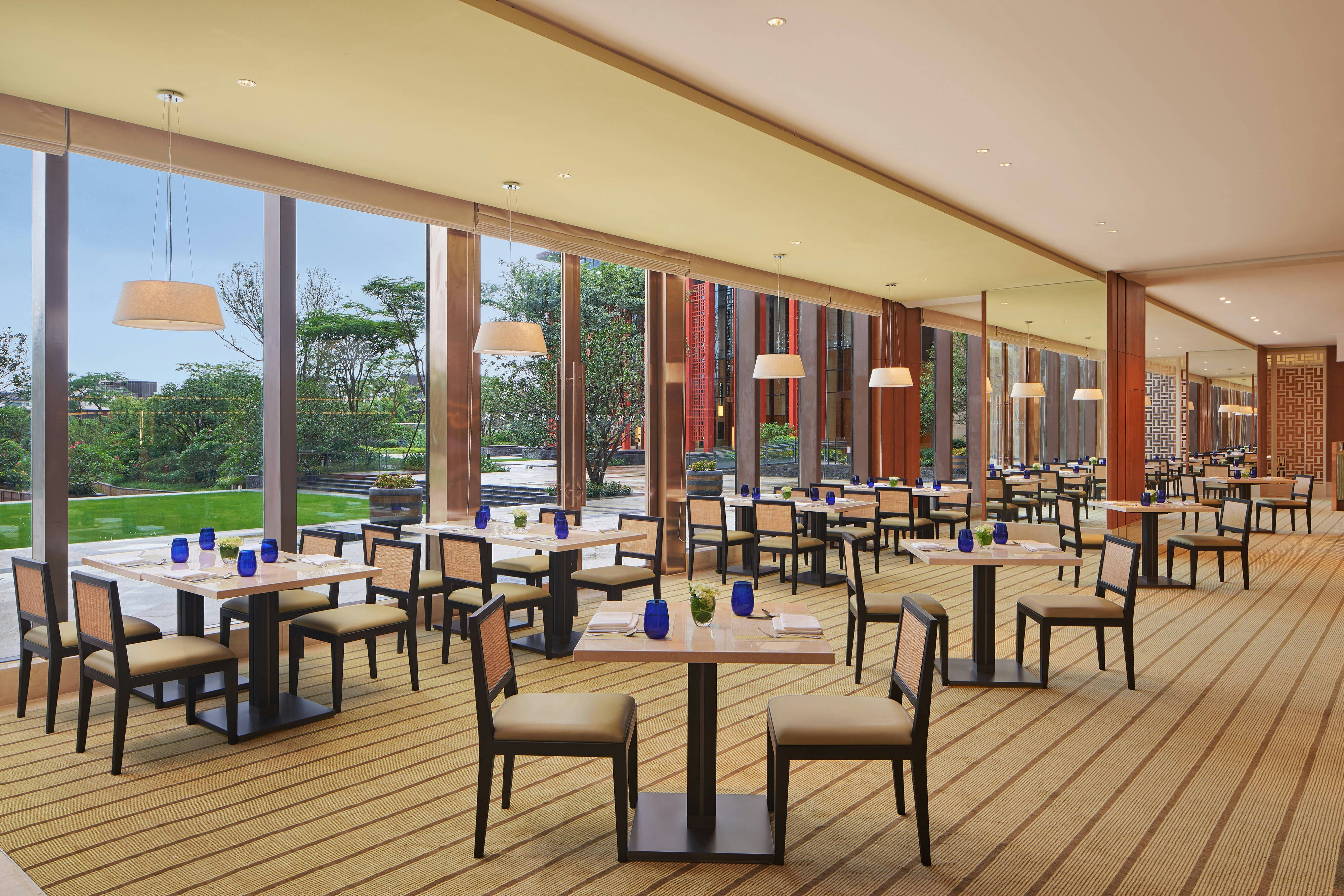 Four Points By Sheraton Guangdong Heshan 29/37