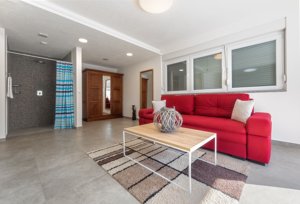 Villa Plat 30/50