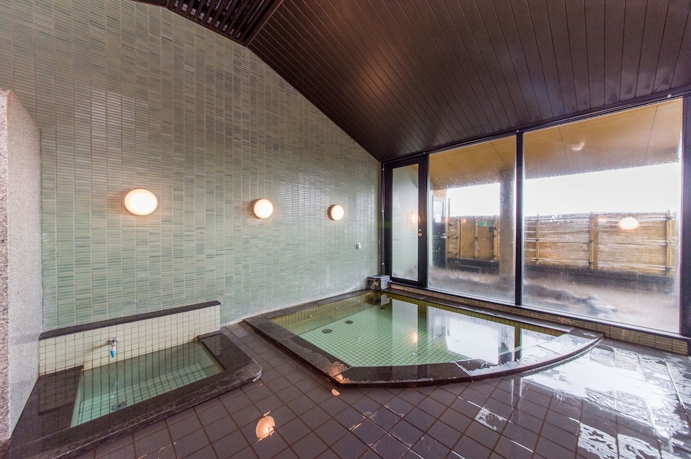APA Hotel Kaga Daisyoji-Ekimae 38/57