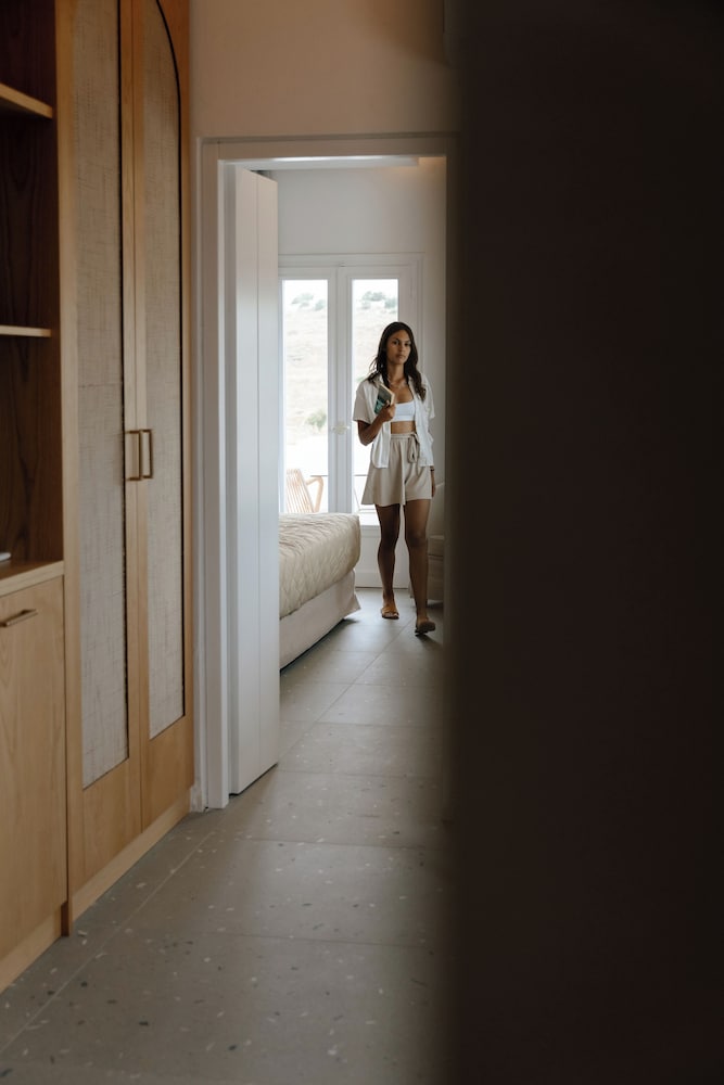 Pnoi Hotel 23/49