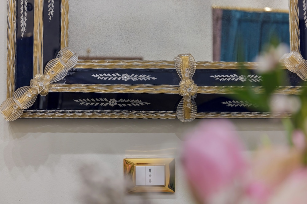 Ca Dell Arte Hotel 3/71