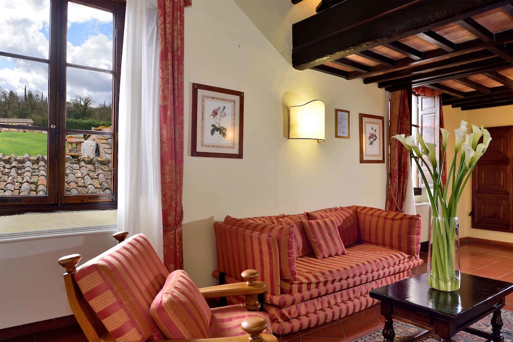 BORGO SAN LUIGI 37/55