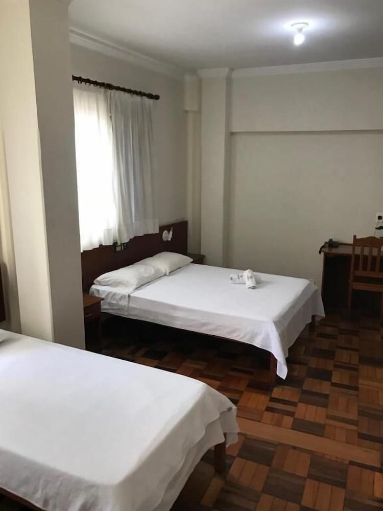 Acomodare Hotel 19/43