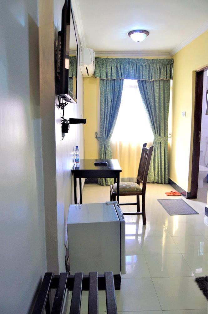 M Hotel Mbezi 65/71