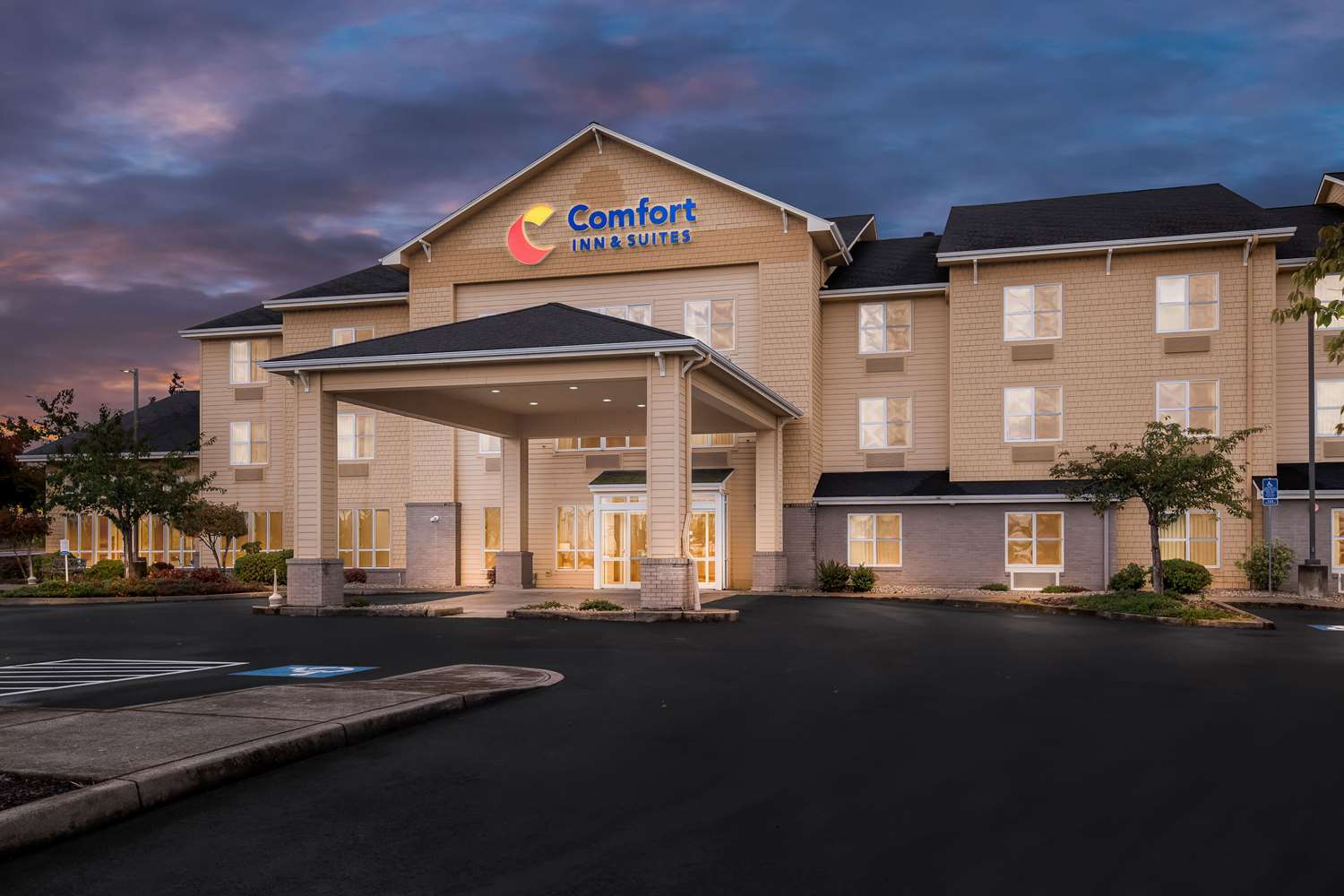 Comfort Inn and Suites Creswell 8/45