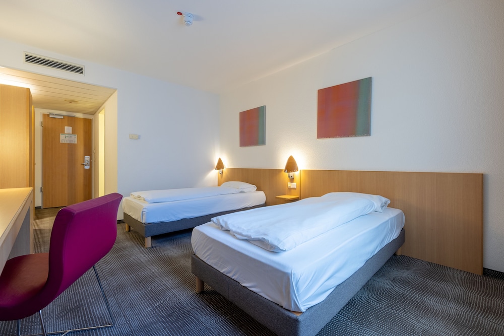 Novotel Dusseldorf City West 21/74