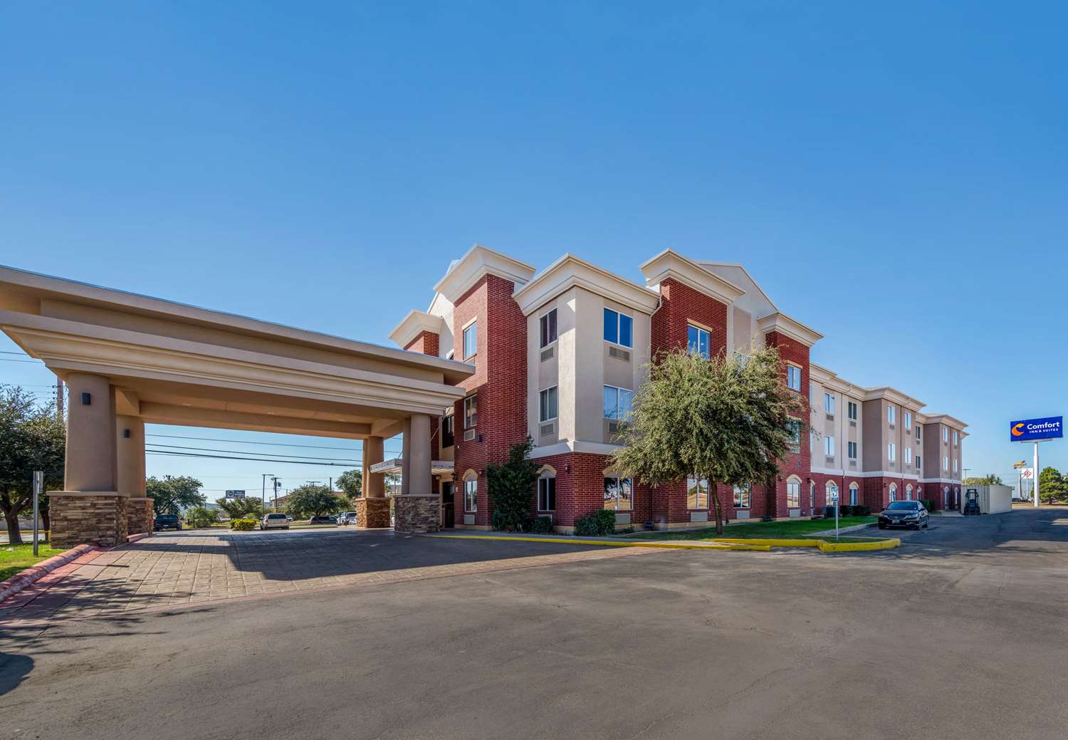 Comfort Inn & Suites Big Spring 38/39