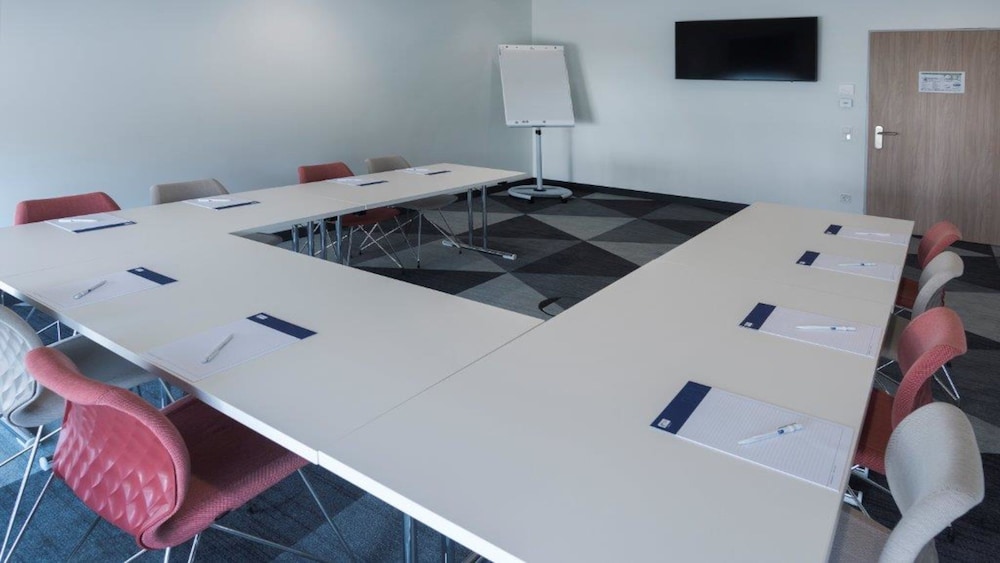 Holiday Inn Express Wiesbaden 51/62