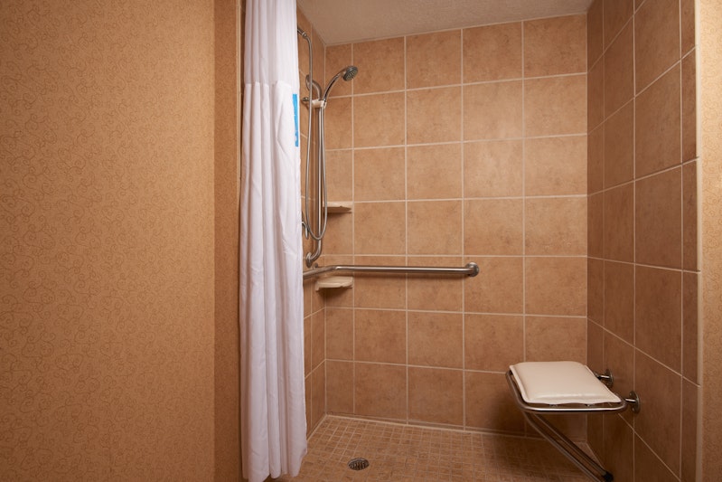Hampton Inn Youngstown-West/I-80 32/32