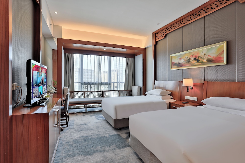 Tonglu World Trade SSAW Boutique Hotel 8/65