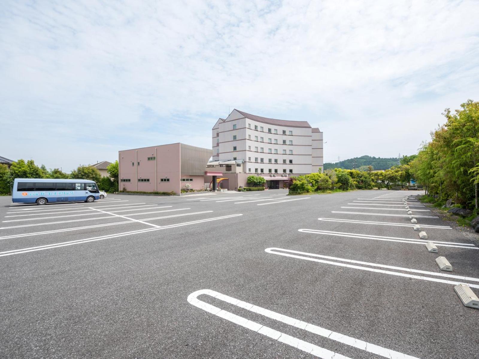 Iwaki Yumoto Onsen Hotel Palm Spring 24/25