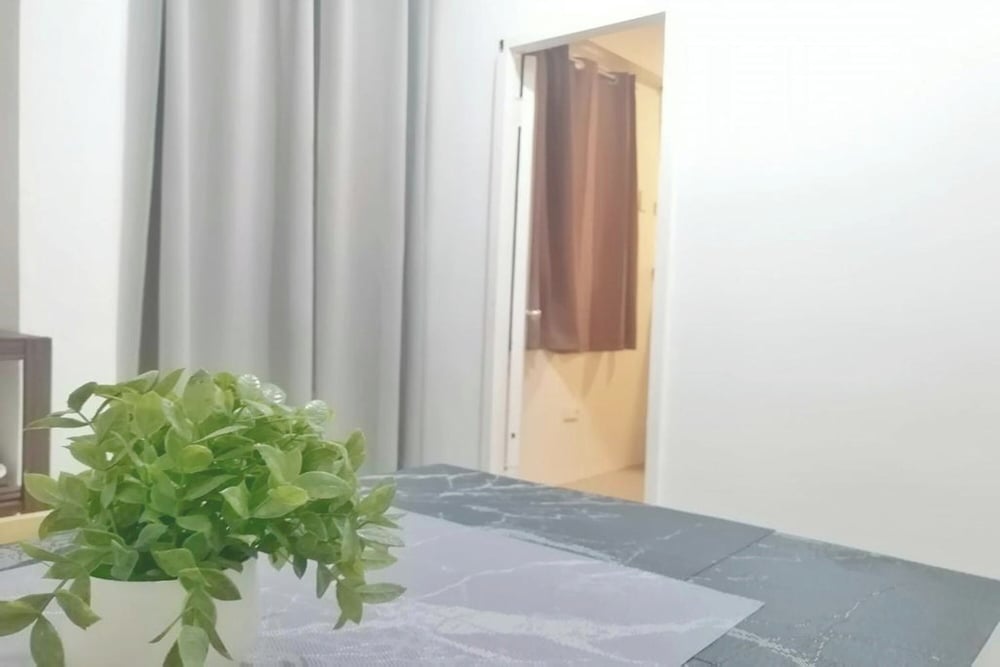 VG Pension and Residences by ZUZU 17/60