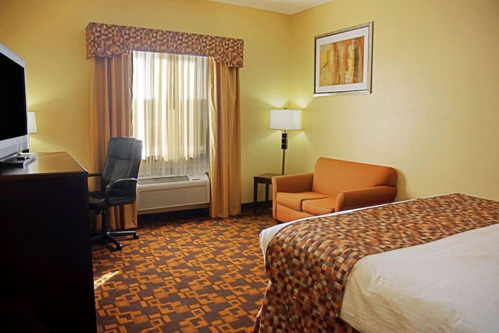 Best Western Bowie Inn and Suites 11/43