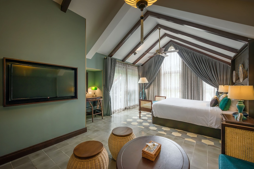 Aira Boutique Hoi An 26/67