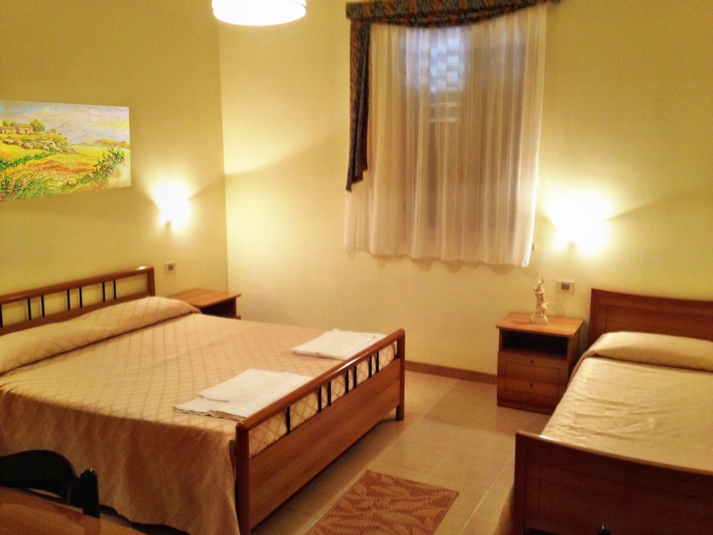 Cordial Hotel 9/33