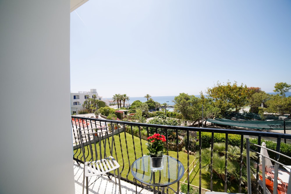 Hotel La Mandorla 29/50