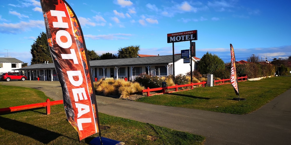 Colonial Lodge Motel 29/42