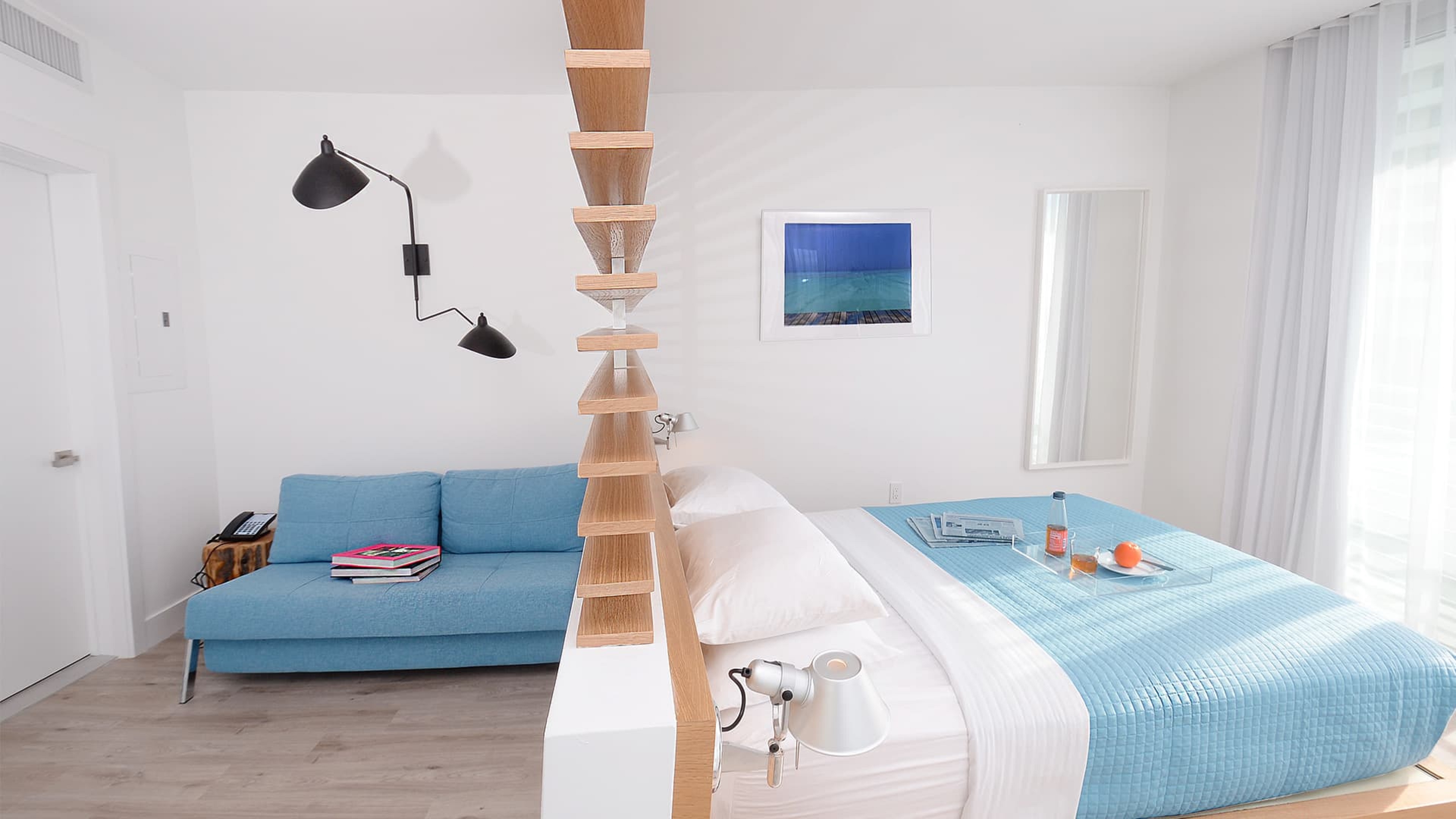 Studio, Queen Bed, Bay View
