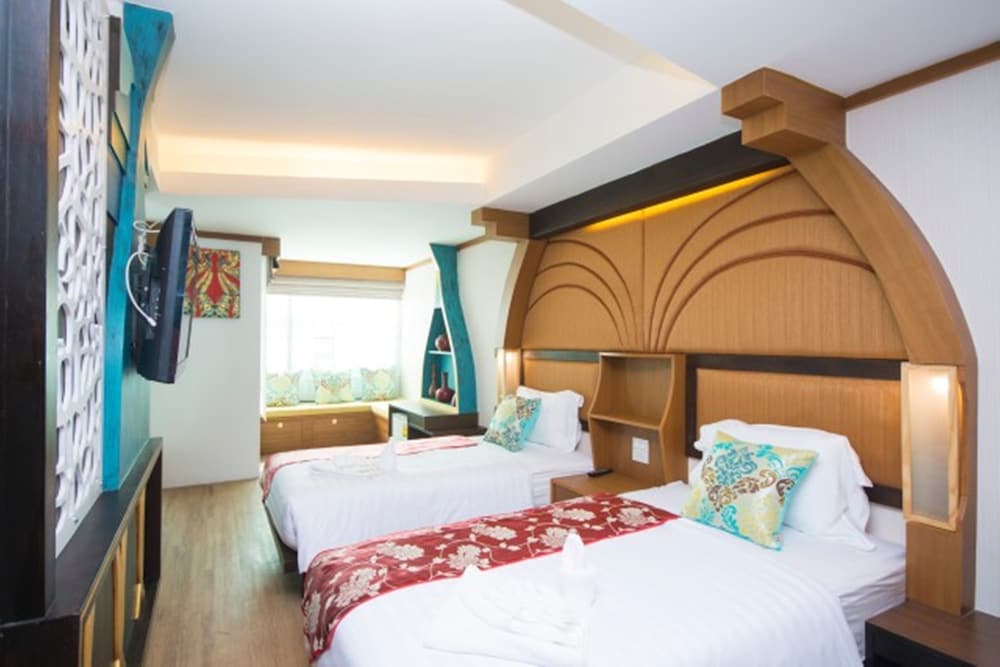 CLASSIC, TWIN BEDS