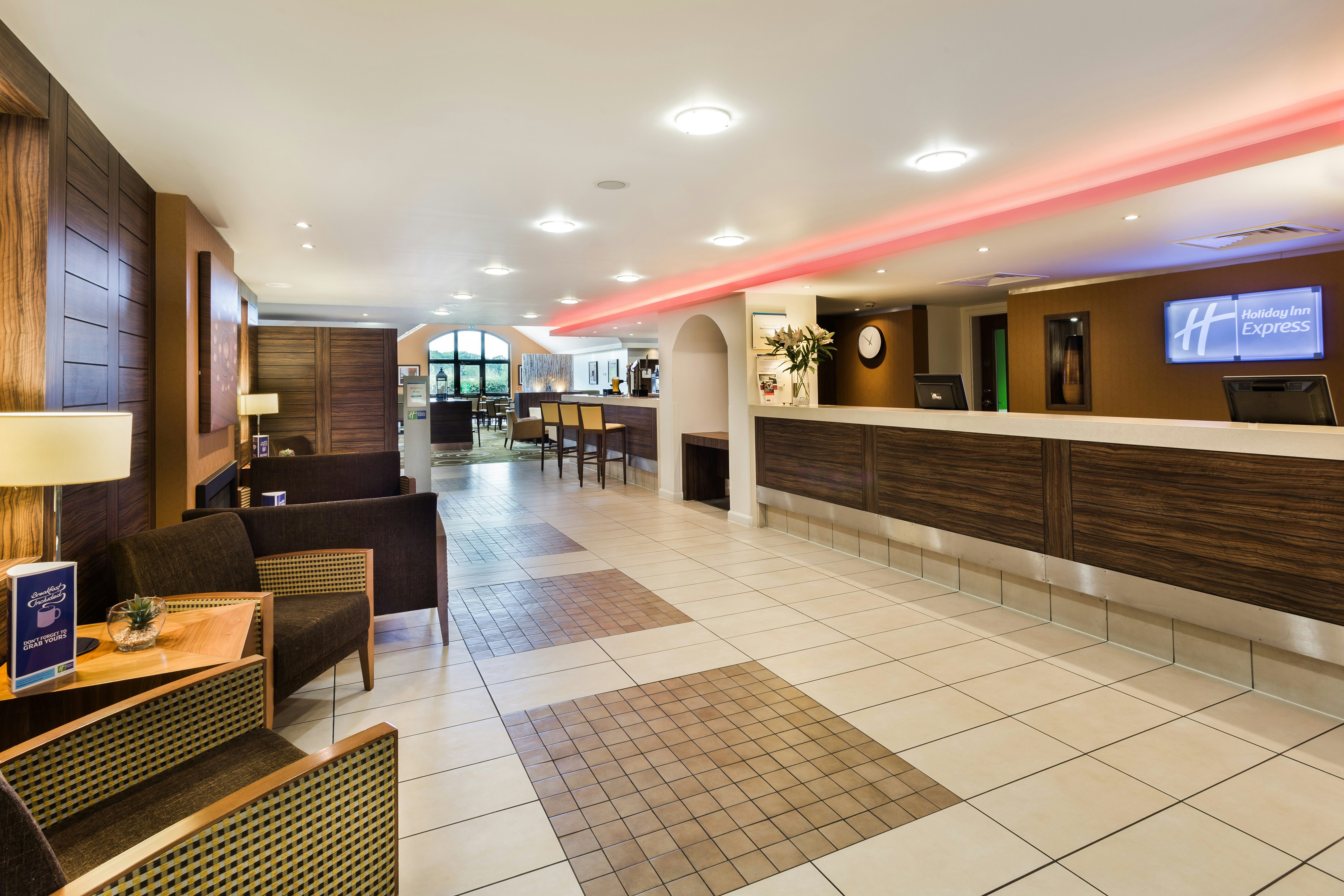 HOLIDAY INN EXPRESS COLCHESTER 7/33