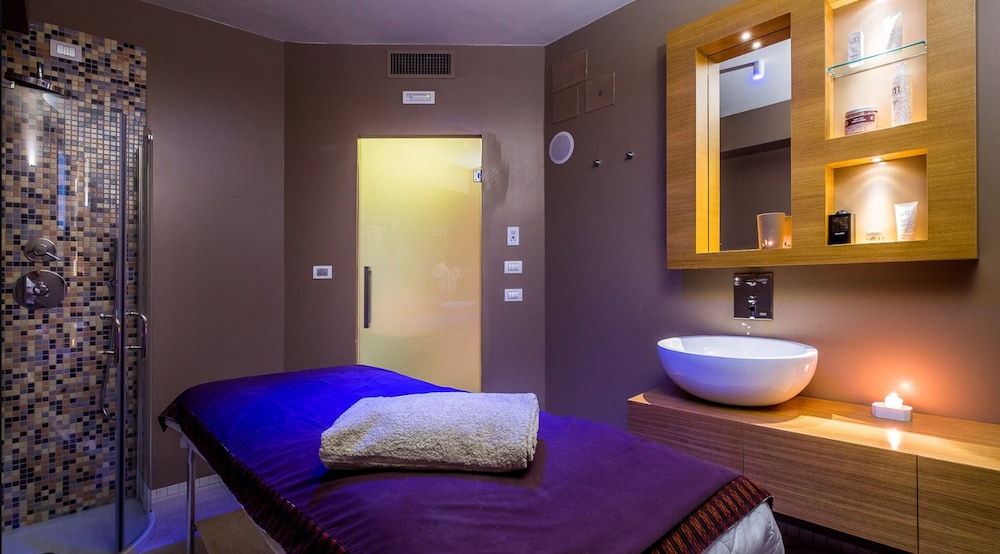 BV Grand Hotel Assisi 28/43