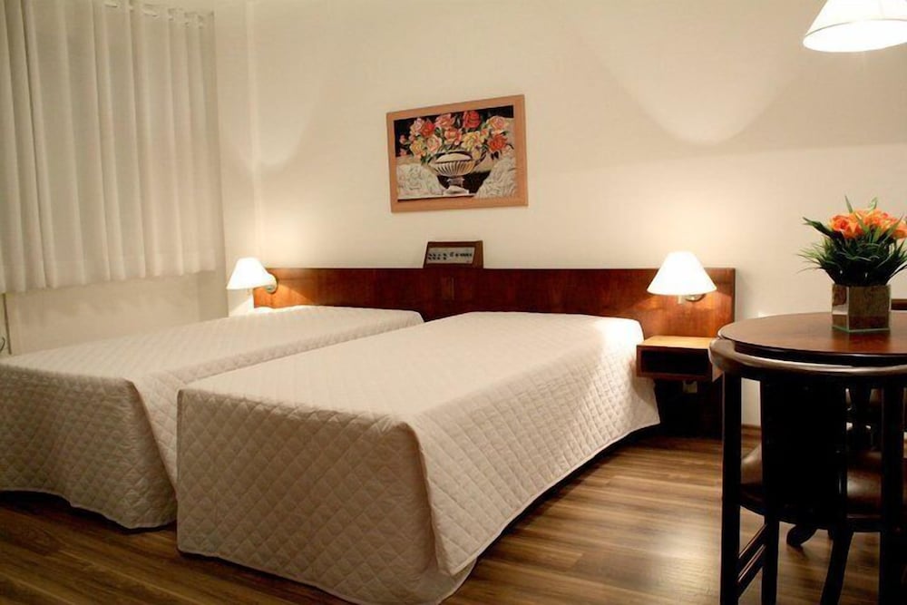 CANOAS PARQUE HOTEL 7/30