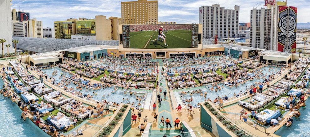 Circa Resort and Casino 53/57