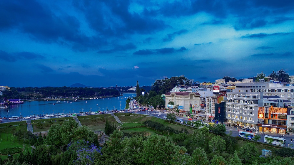 Park Hotel Dalat 45/49