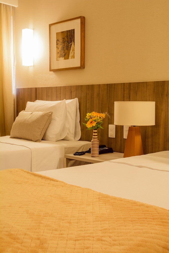 Hotel Intercity Salvador Aeroporto، سالفادور، باهيا 7/24