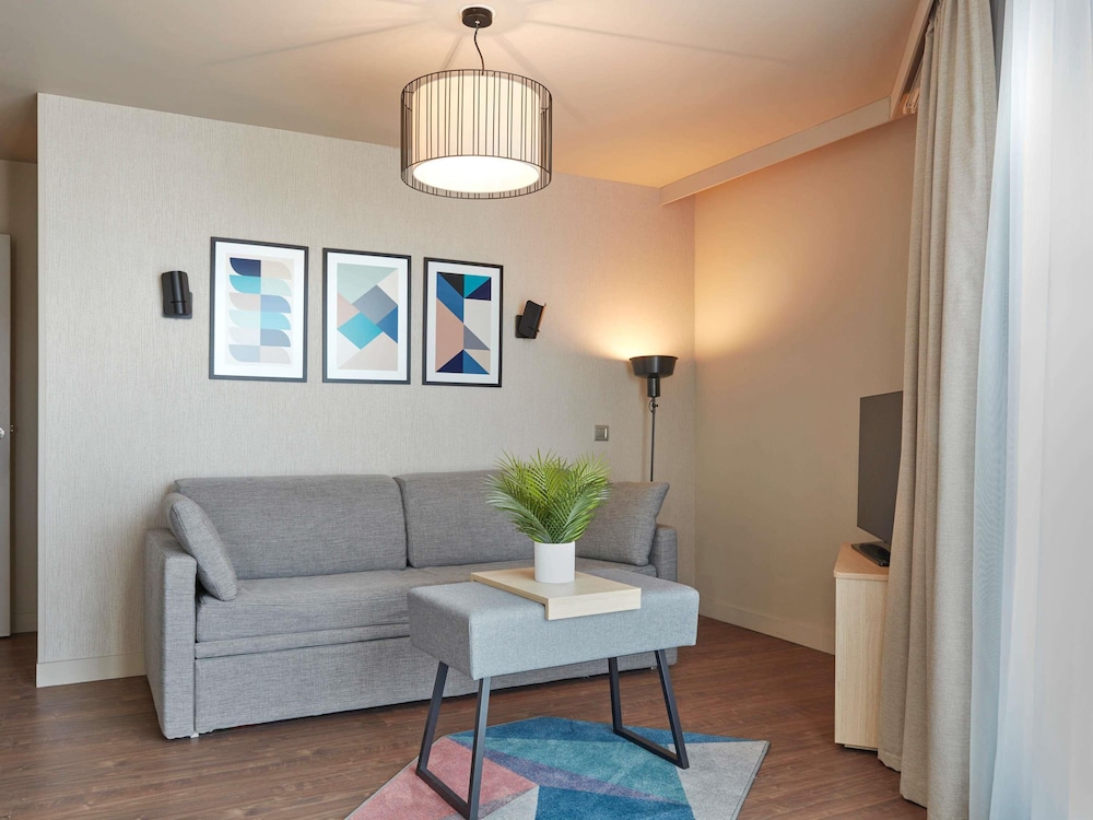 Aparthotel Adagio Paris Suresnes Longchamp 41/68