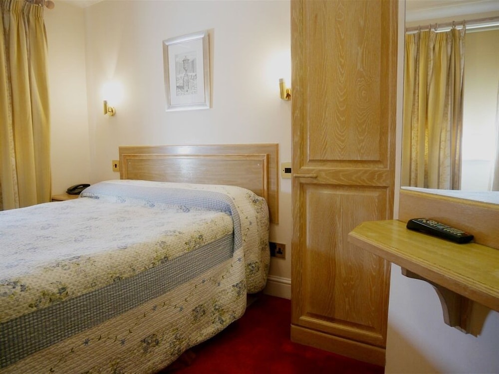 STANDARD, DOUBLE BED