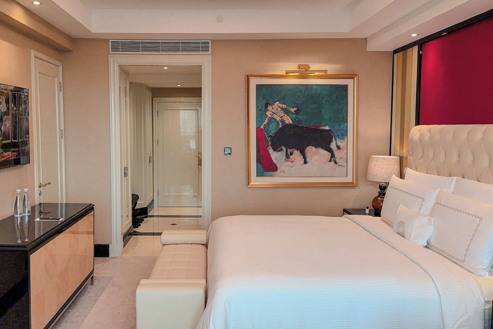 The Trans Luxury Hotel Surabaya 13/50