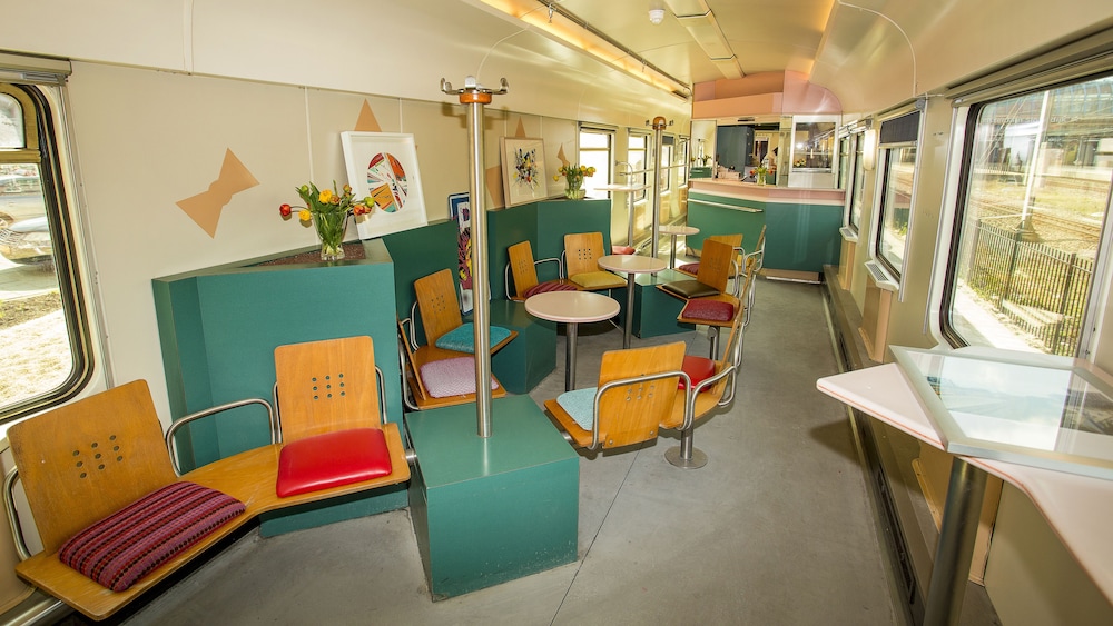 Train Lodge Amsterdam 18/34