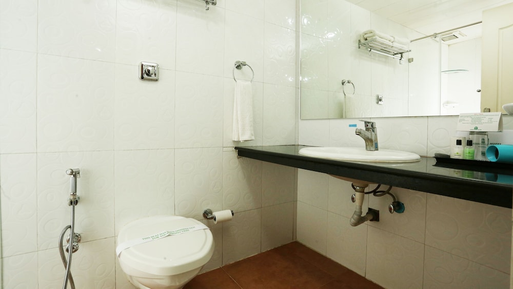 KODAI RESORT HOTEL 33/34