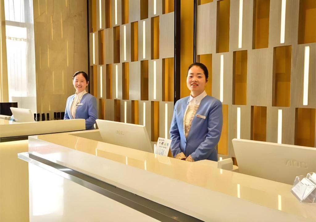 Echarm Hotel Xiantao Yuantai Weilaicheng، Xiantao 10/47