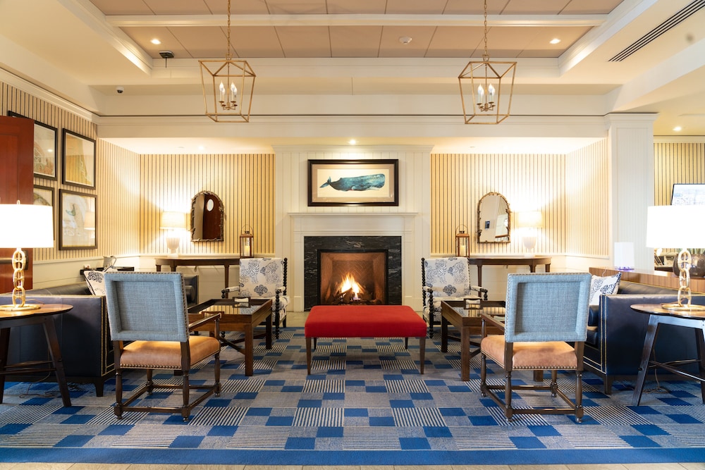 Beauport Hotel Gloucester 30/40