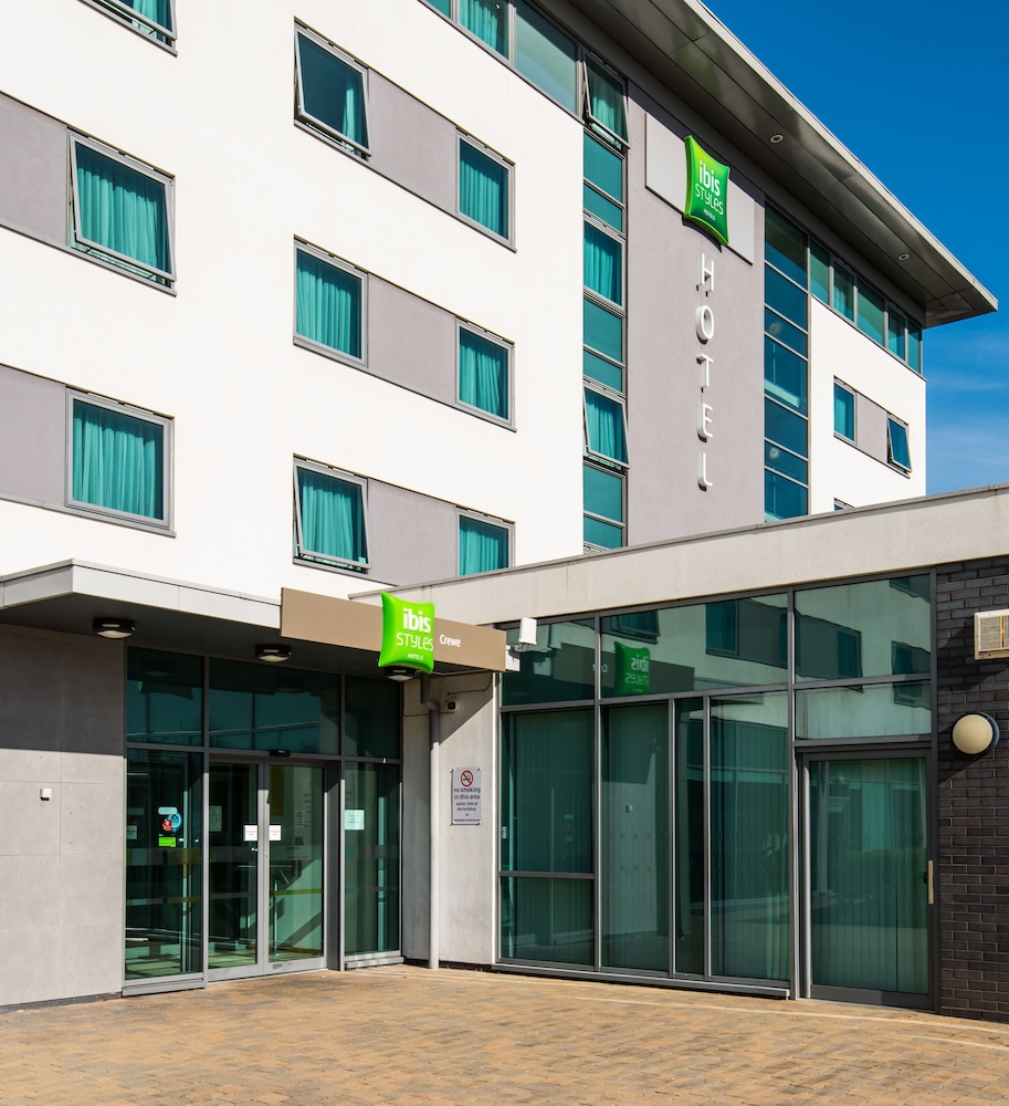 Ibis Styles Crewe 3/49