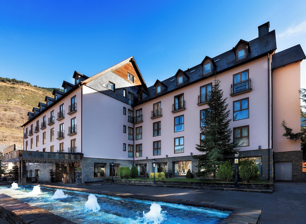 Tryp Vielha Baqueira 5/50