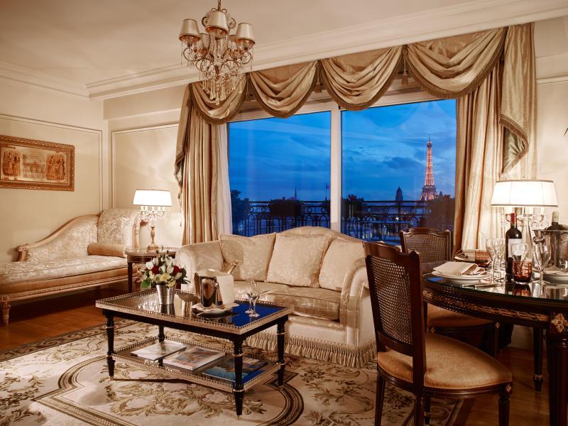 Suite, King Bed, Eiffel View, Terrace