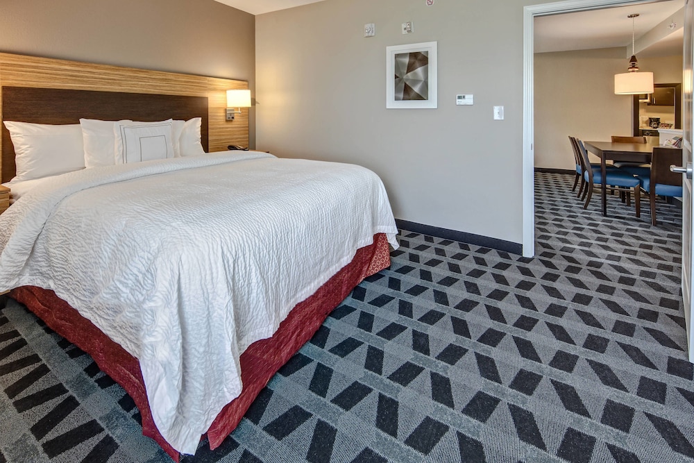 TownePlace Suites by Marriott Auburn University Area 12/27