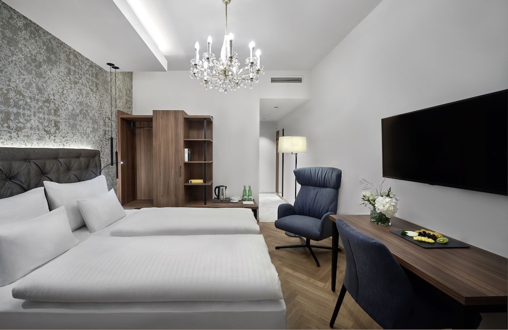 Hotel Schwarzer Adler 22/48