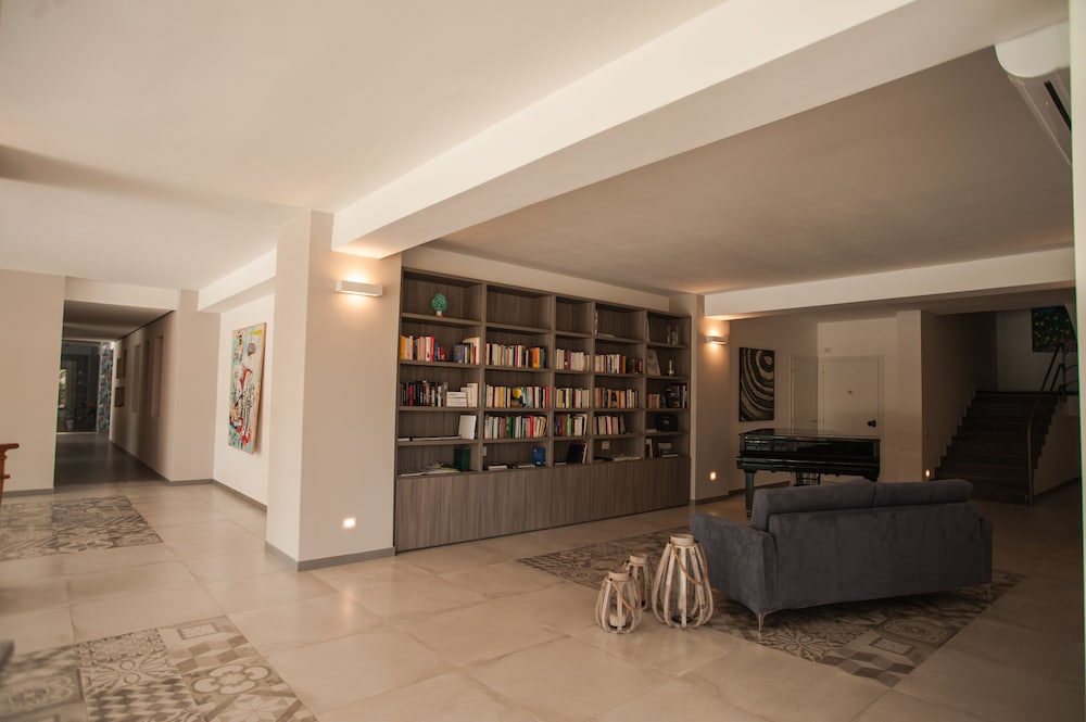 Luna Minoica Suites 44/63